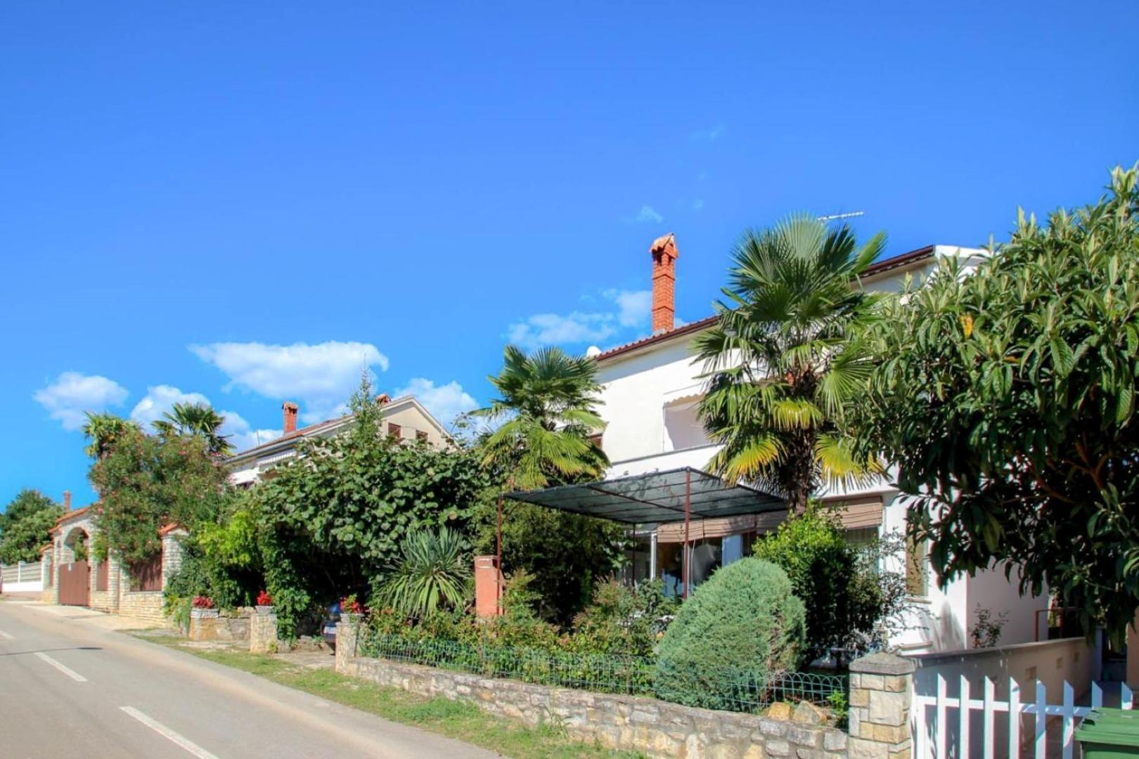 Mirjana Four Apartment Novigrad  Exterior photo
